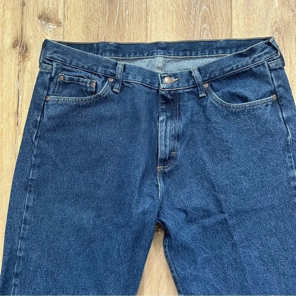 Wrangler Men's Dark Wash Relaxed Fit Denim Jeans Size W40 L30 GUC - Picture 3 of 7